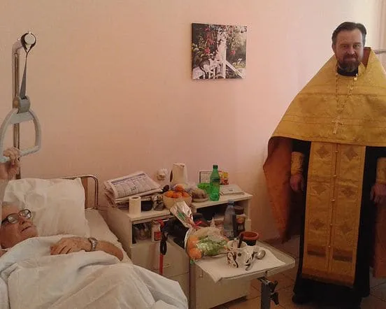 Разговор после молебна